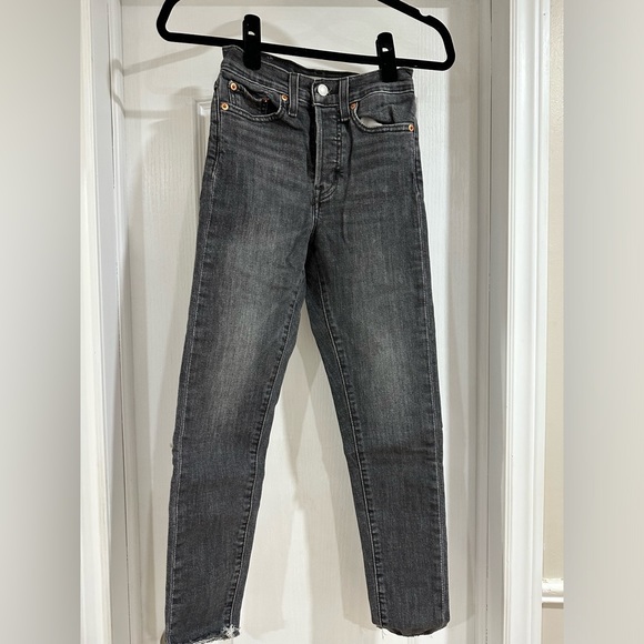 Levi wedgie fit jeans - Picture 1 of 3